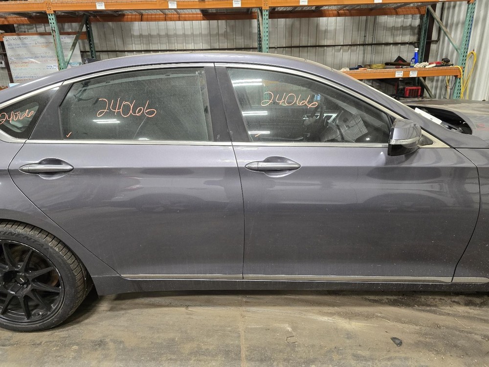 Used Blind Spot Detection System Warning Control Module fits: 2015 Hyundai Genes