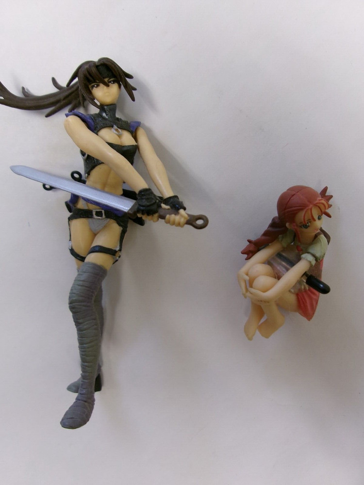2 ANIME FIGURES.....MIRAGE....WENDY GARRET