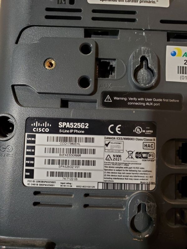 Cisco SPA525G2 5-Line IP Phone No Power Adapter