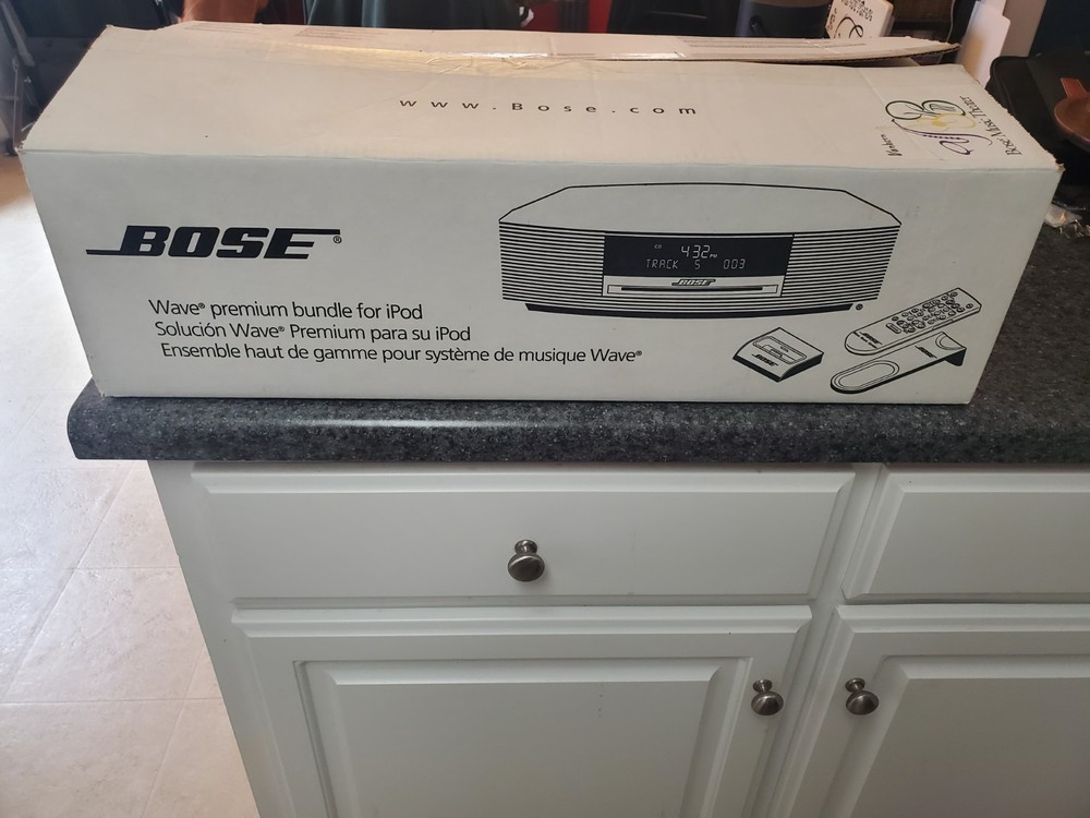 BOSE Wave Music System connect kit premium bundle-silver Works Great LOUD