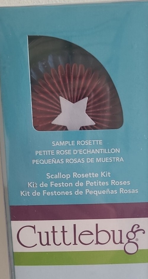 Cuttlebug Scallop Rosette Kit