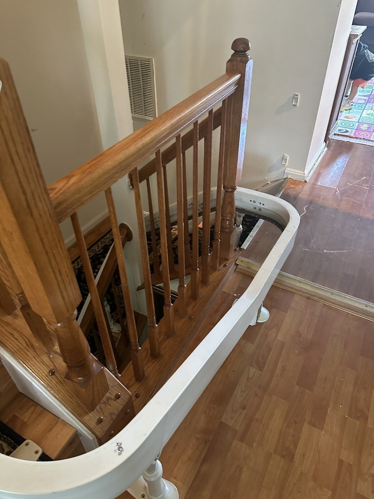Acorn stair Lift Used Excellent Condition With Two Remote Control