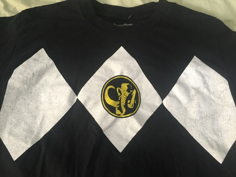 Mighty Morphin Power Rangers black T-shirt size small
