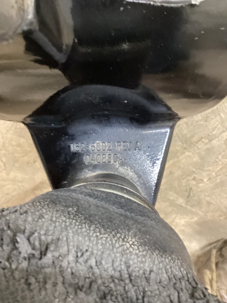 PETERBILT T62-6003 MOUNT-SLEEPER RH WL380