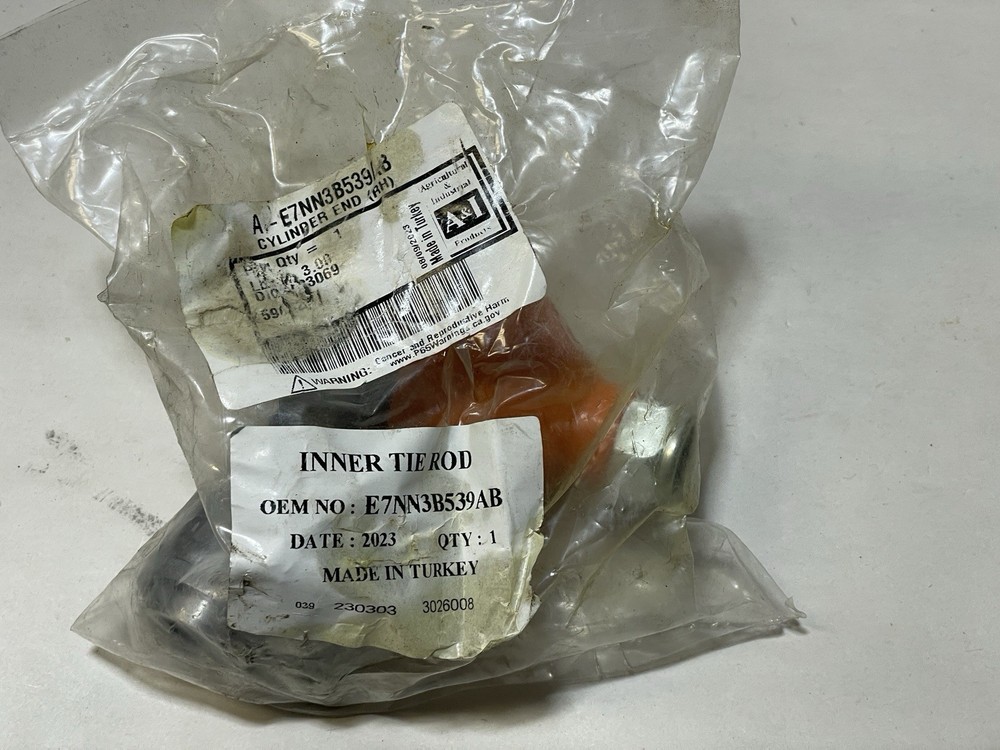 A&I RH Tie Rod Cylinder End E7NN3B539AB