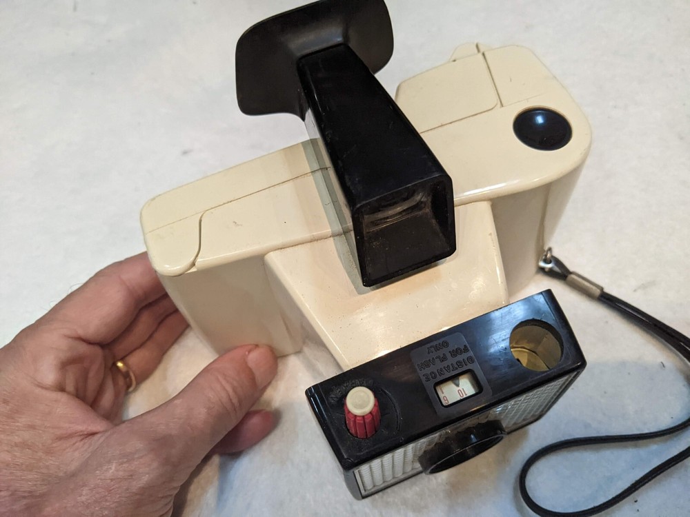 Polaroid Swinger Model 20 Land Camera - Untested Vintage Camera c12