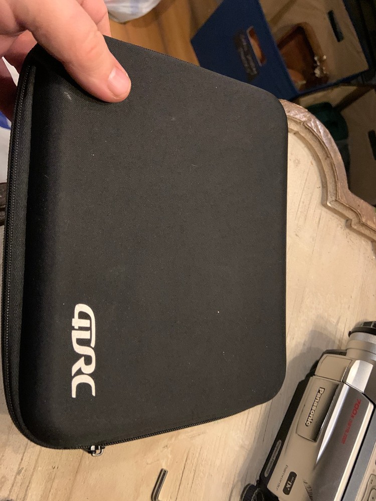 4DRC 4D-V12 Drone / quadchopter in case