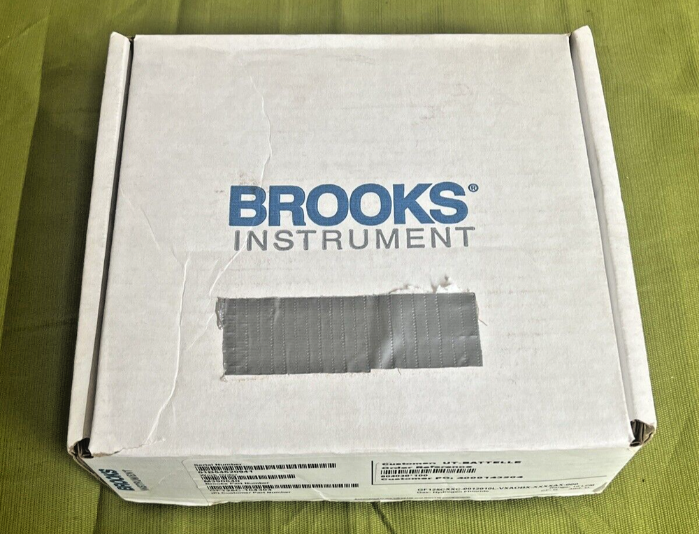 Brooks Instrument GF125CXXC Digital Mass Flow Controller HF 10000 SCCM