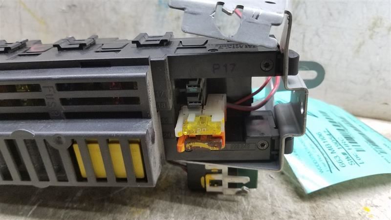 CLS500 2006 Fuse Box, Cabin 928495