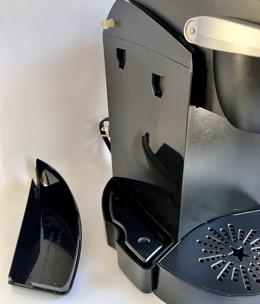 Keurig K-Classic Black Single Cup Brewing System Coffee Maker K40