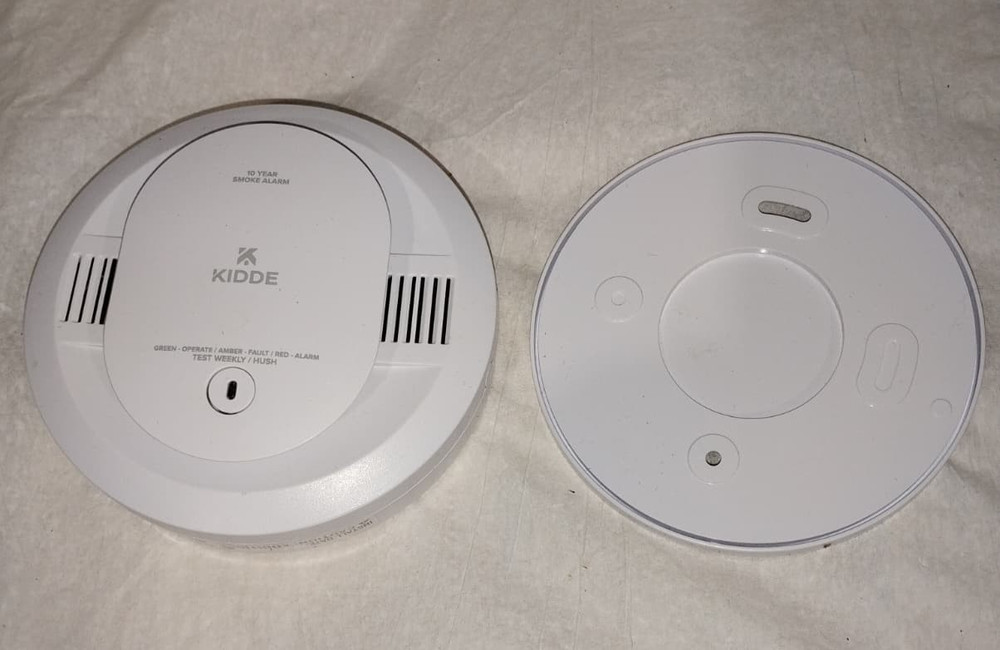 Kidde Smoke Detector,Battery Powered, LED Warning Light Indicators-20SD10