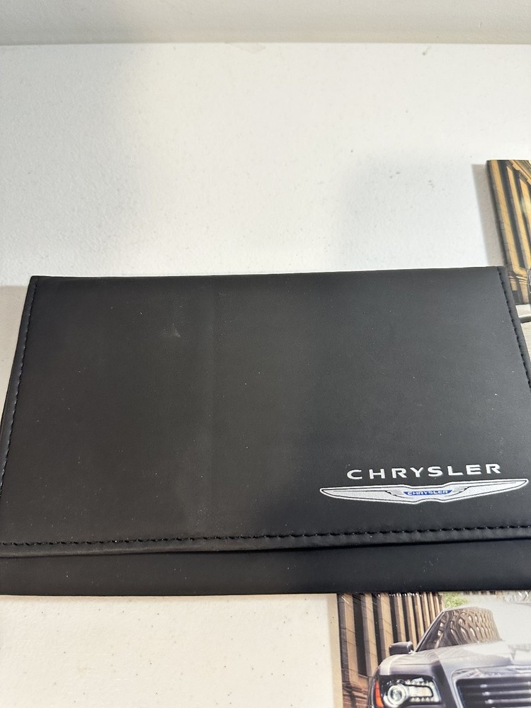 2014 Chrysler 300 Owner's Manual Set