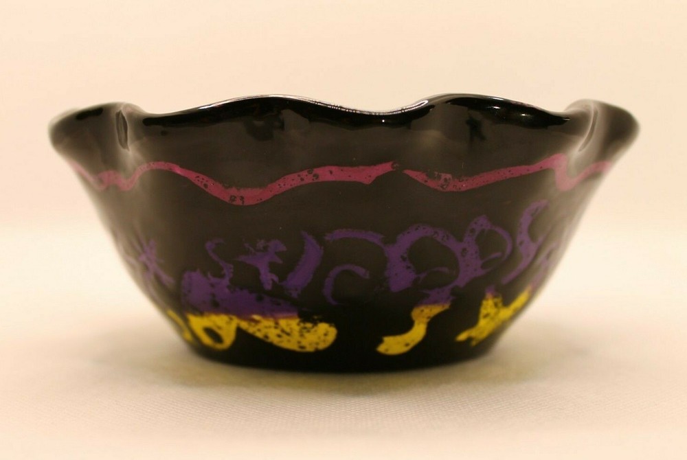 Studio Art Pottery Scratch Art Theme Black & Rainbow Scalloped Bowl Signed 5.5"