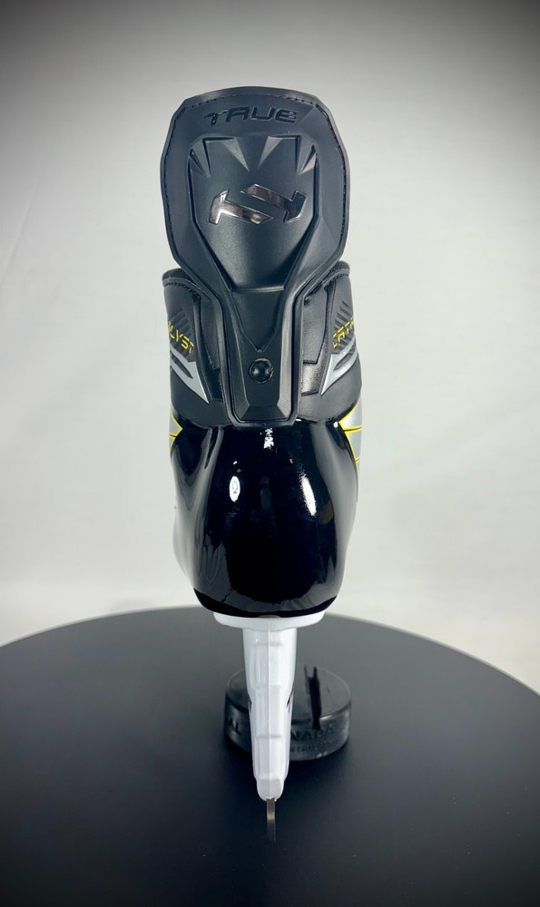 True Cat 5 Hockey Skates Size 2.5