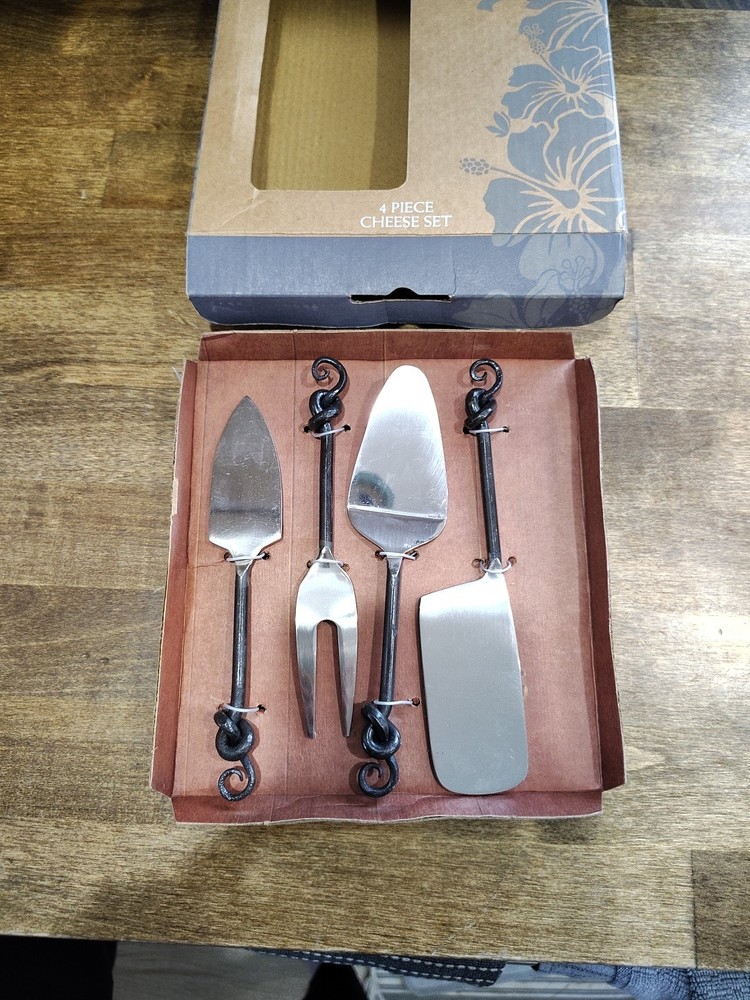 Tommy Bahama 4-Piece Cheese Set. Never used.