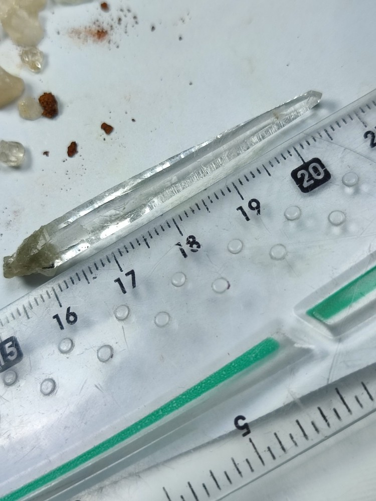 Lemurian Quartz Crystal With Unique Growth & Nice Terminations-Pak.