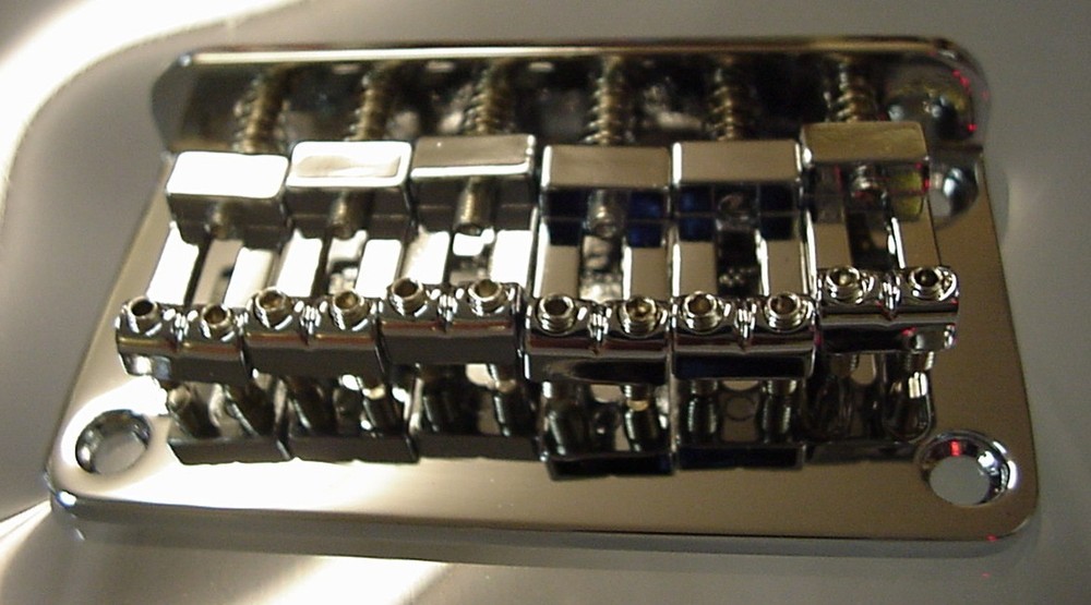 REPLACEMENT CHROME ELECTRIC GUITAR BRIDGE hardtail