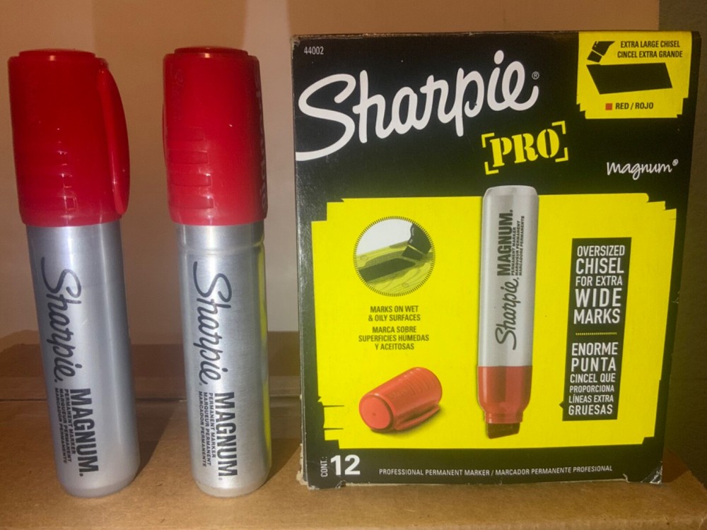 Sharpie Magnum Oversized Permanent Markers Red (2) New!!! 🇺🇸🔥🔥🔥