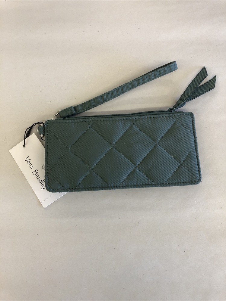 Vera Bradley Ultimate Card Case Olive Leaf NWT