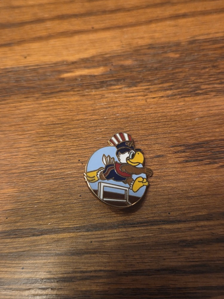 1984 Olympics LA Sam Eagle Hurdle Pin