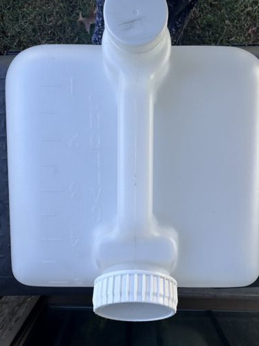 5 Gallon Polyethylene Vented Dispensing Container Brand New