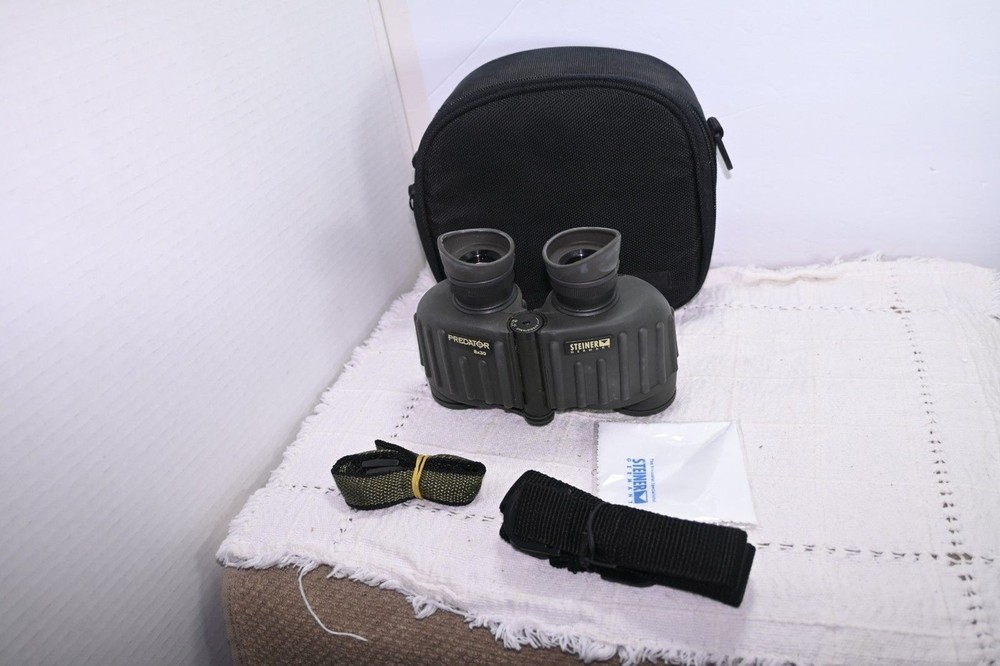 Steiner Predator binoculars made in Germany with case