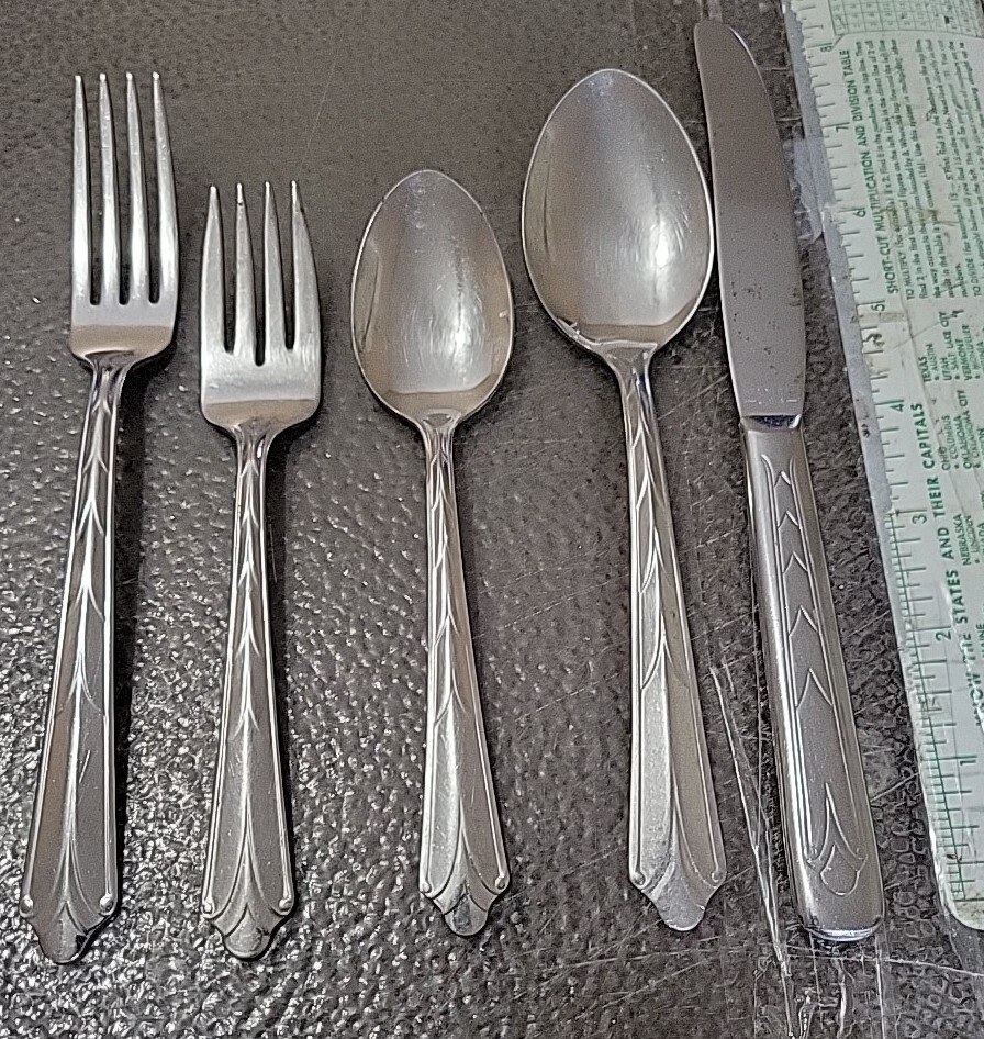 Ekco Stainless USA KENILWORTH 5pc Place Setting