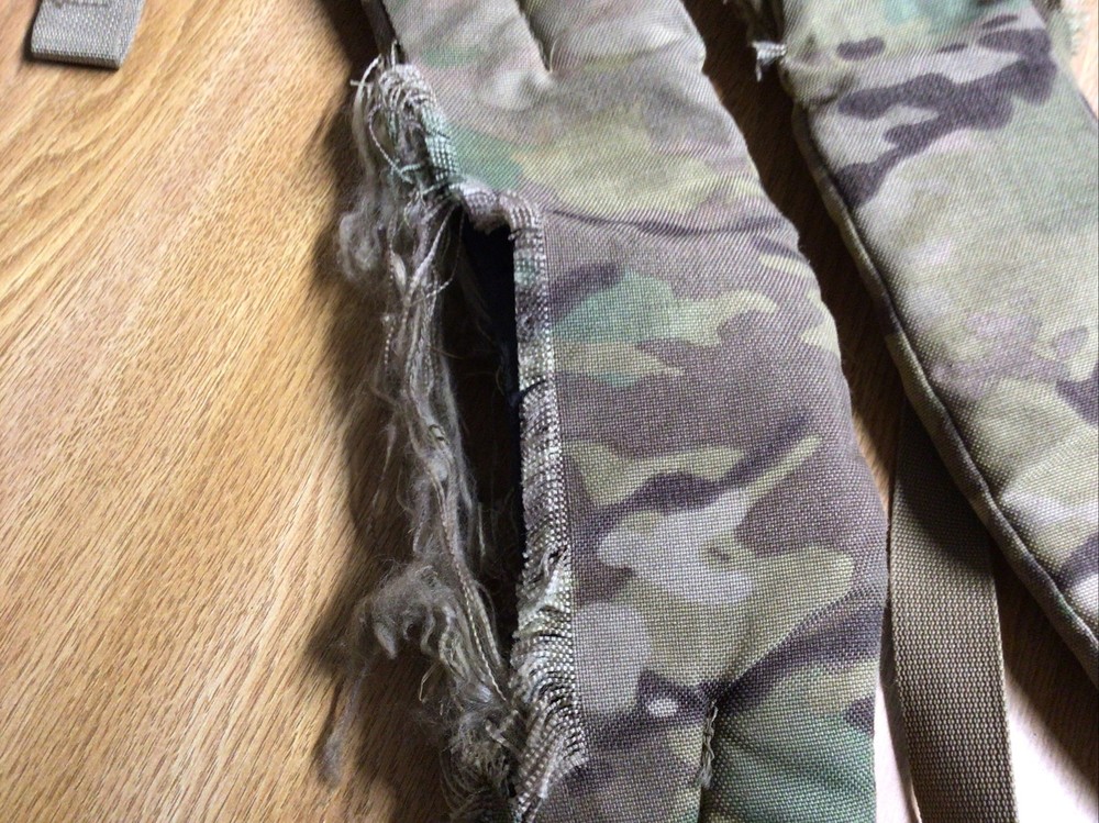 Multi Cam ￼Molle II Shoulder Straps for Lg Rucksack ￼ Damaged stitching