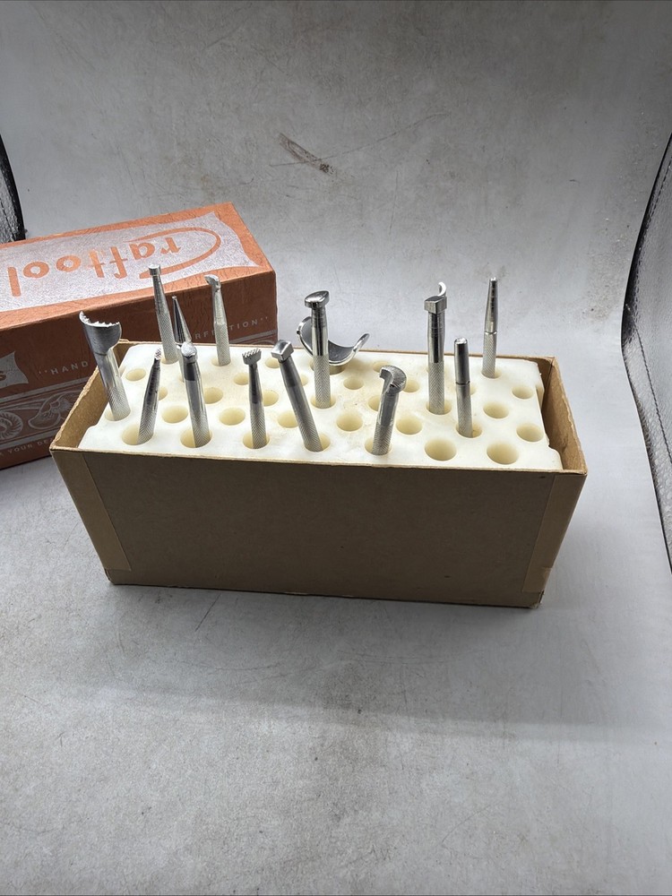 Metal Leather 15 piece CraftTool Kit Stamping Texturing Set Incomplete