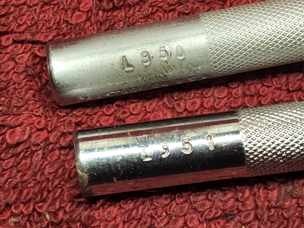 Craftool L950 & L951 Right & Left Leaf Stamps.