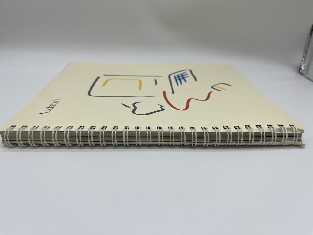 Apple Mac Macintosh Computer User Manual M1500 030-0687-B