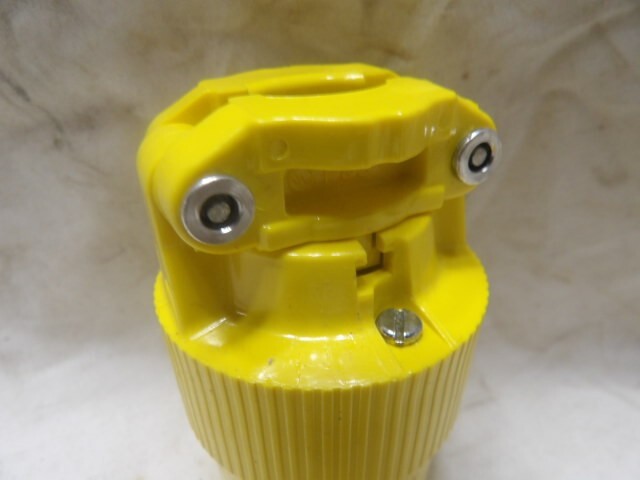 Pass & Seymour Connector 30A
