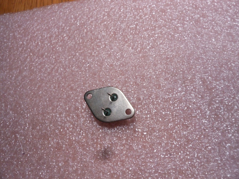 API TRANSISTOR PART # 7541515P1 NSN: 5961-01-203-3743