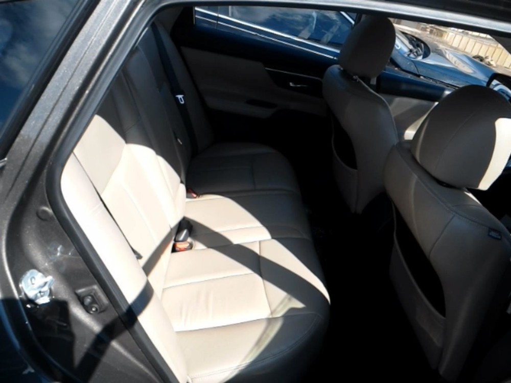 ALTIMA 2017 Fuse Box Cabin 104928359