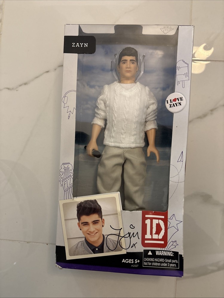 Complete set Of One Direction Dolls, “Video collection”