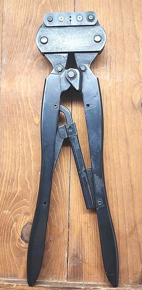 AMP 69667 - K HAND RATCHET CRIMPER CRIMPING TOOL