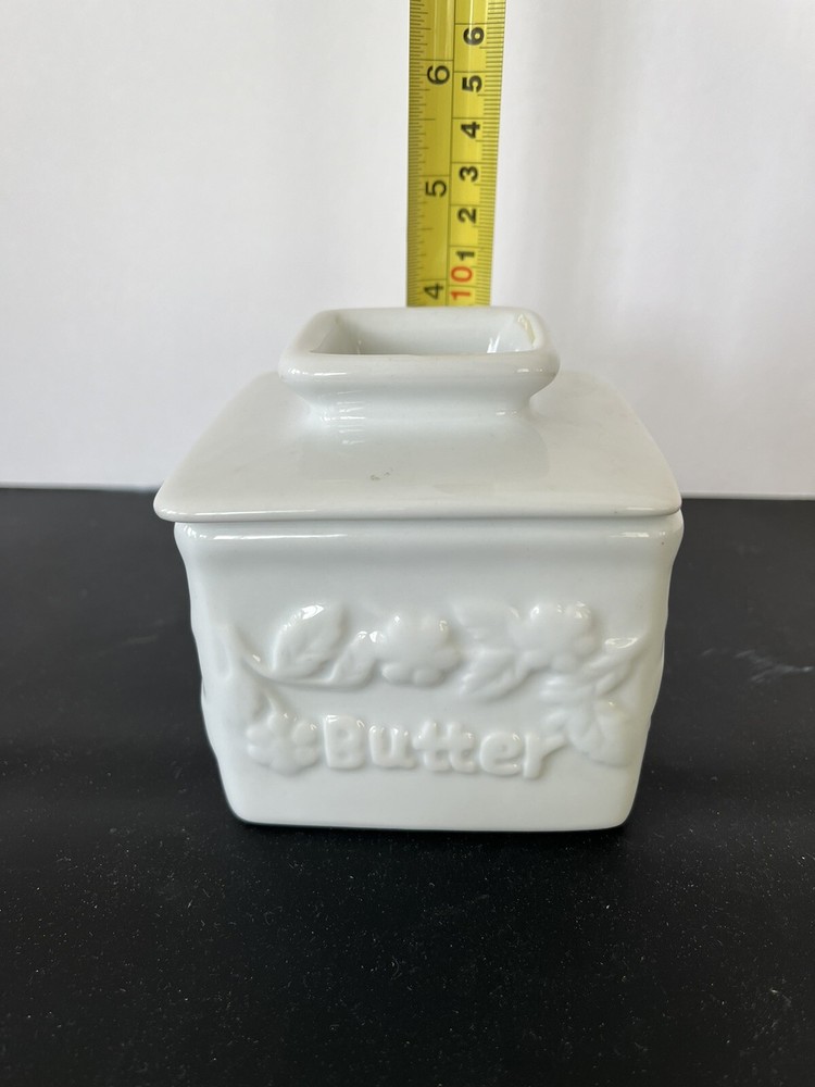 RPI Unique White Porcelain Butter Keeper