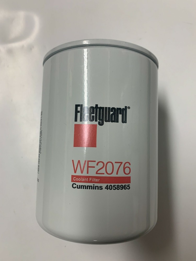 WF2076 4058965 Fleetguard Coolant Filter