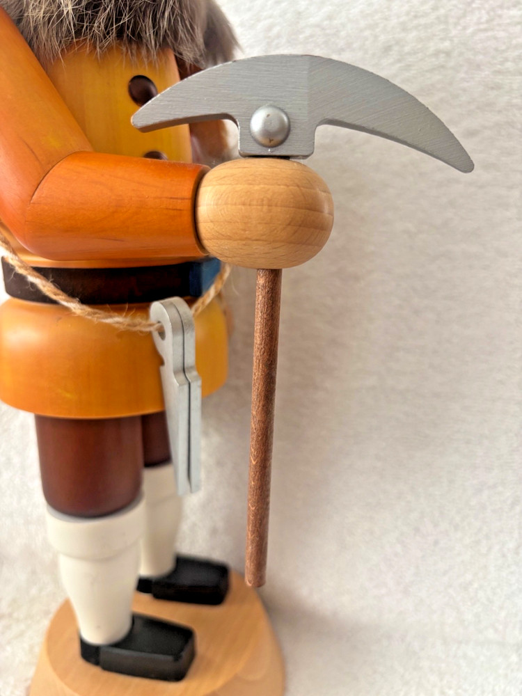 Stracoland Colmnitz Nutcracker Officer w Pick Axe, 15”, Handmade from Germany
