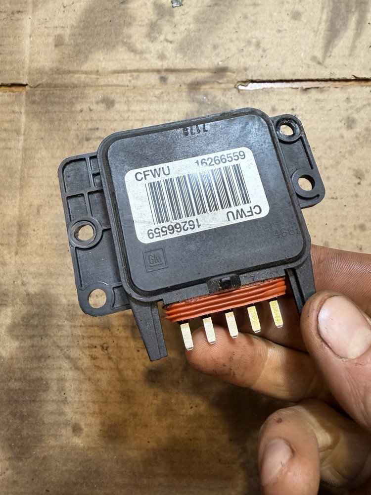 Mercruiser 454 MPI spark plug knock module