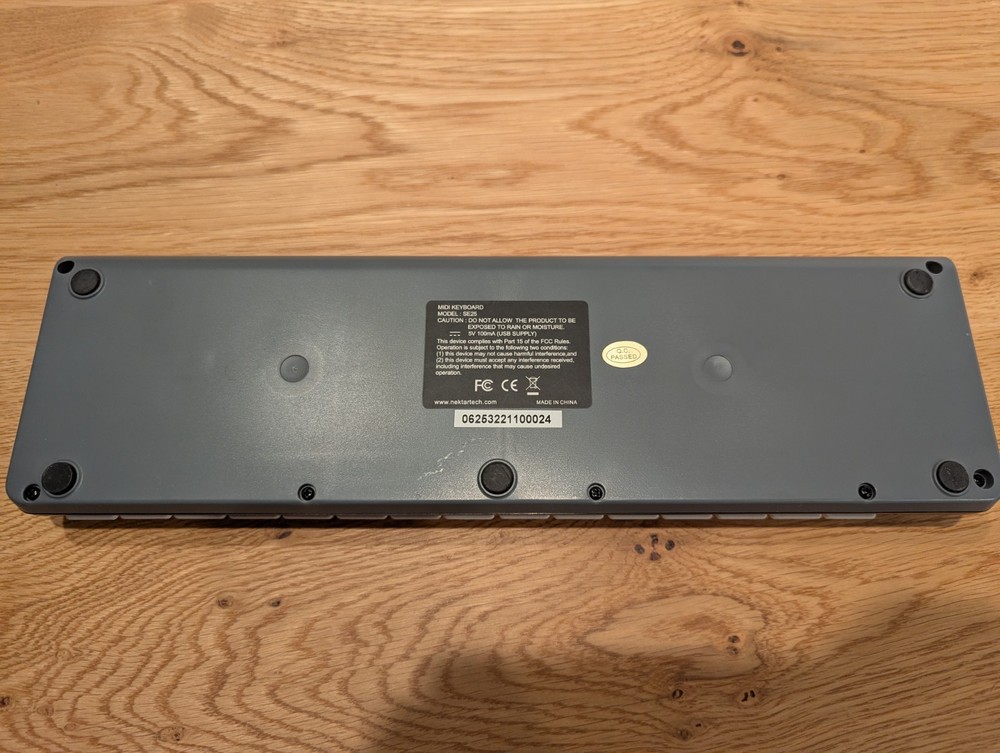 Nektar SE25 USB Midi Controller Keyboard