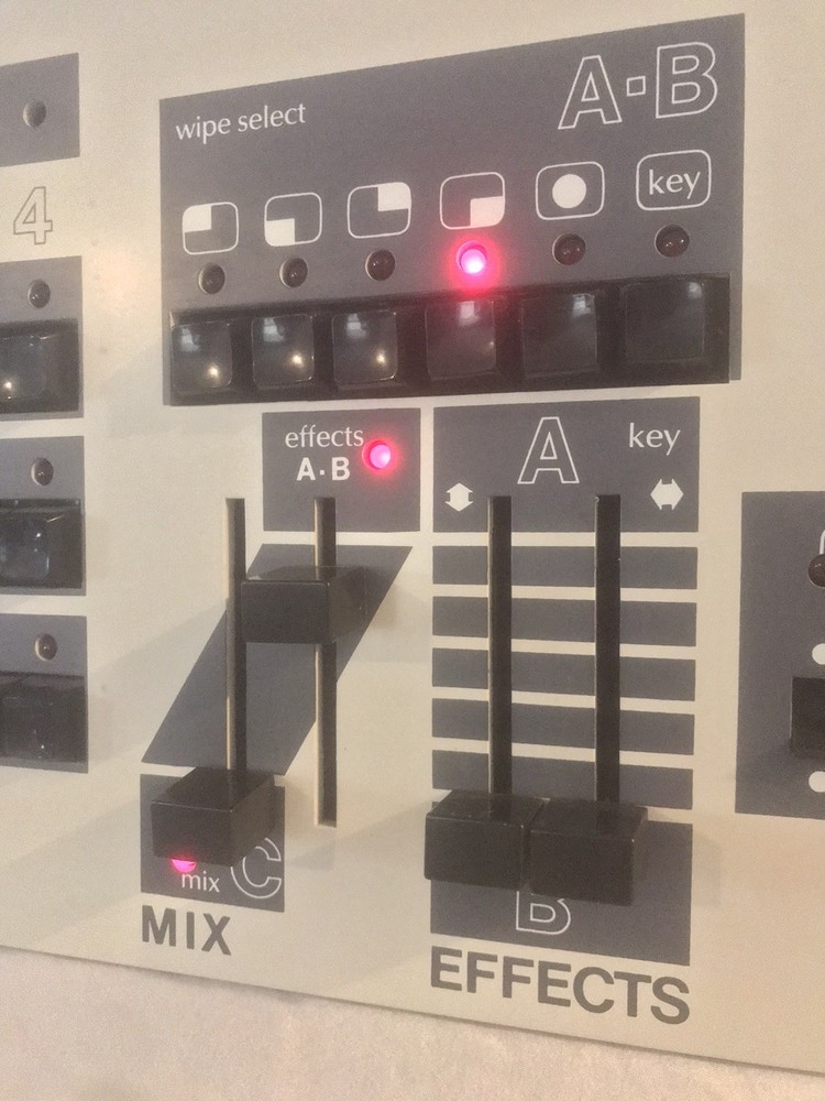 ECHOlab Echo Lab SE/1 Special Effects Generator ( Clean ) SE1 ( Works Great )