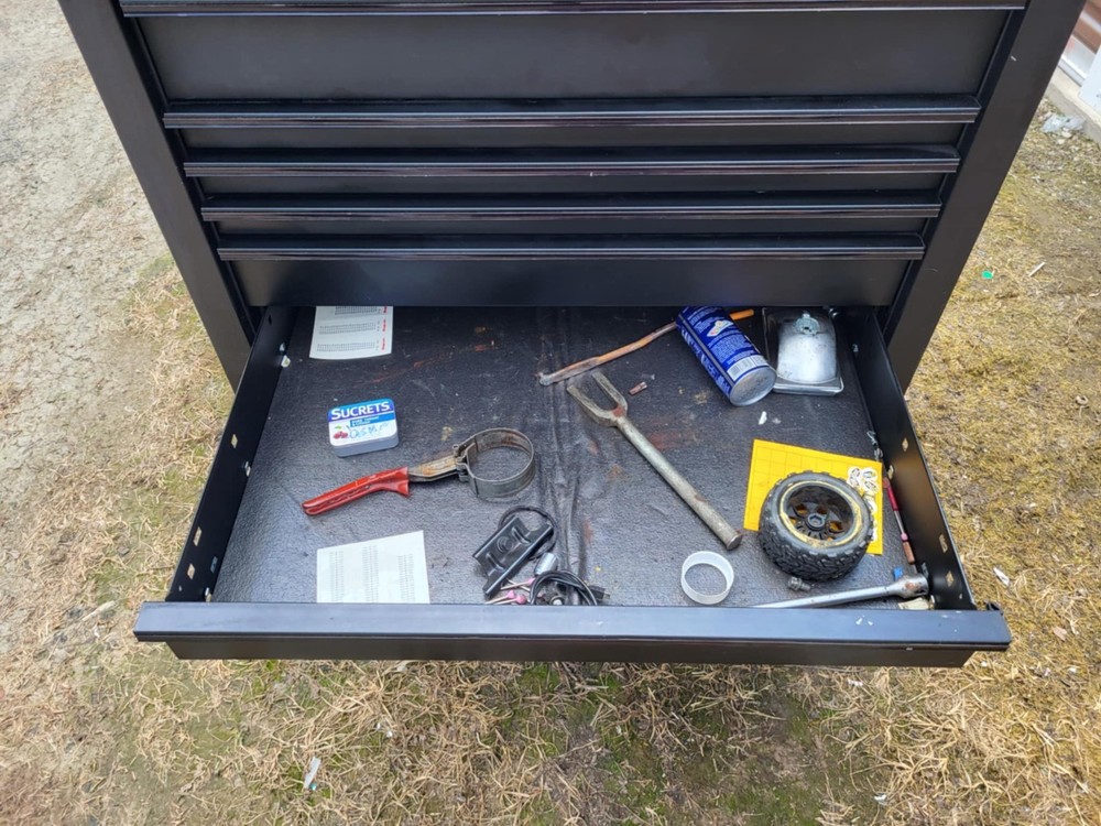 36" Snap-On Rolling Tool Chest Filled With Snap-On Tools And Other Brands NICE!!