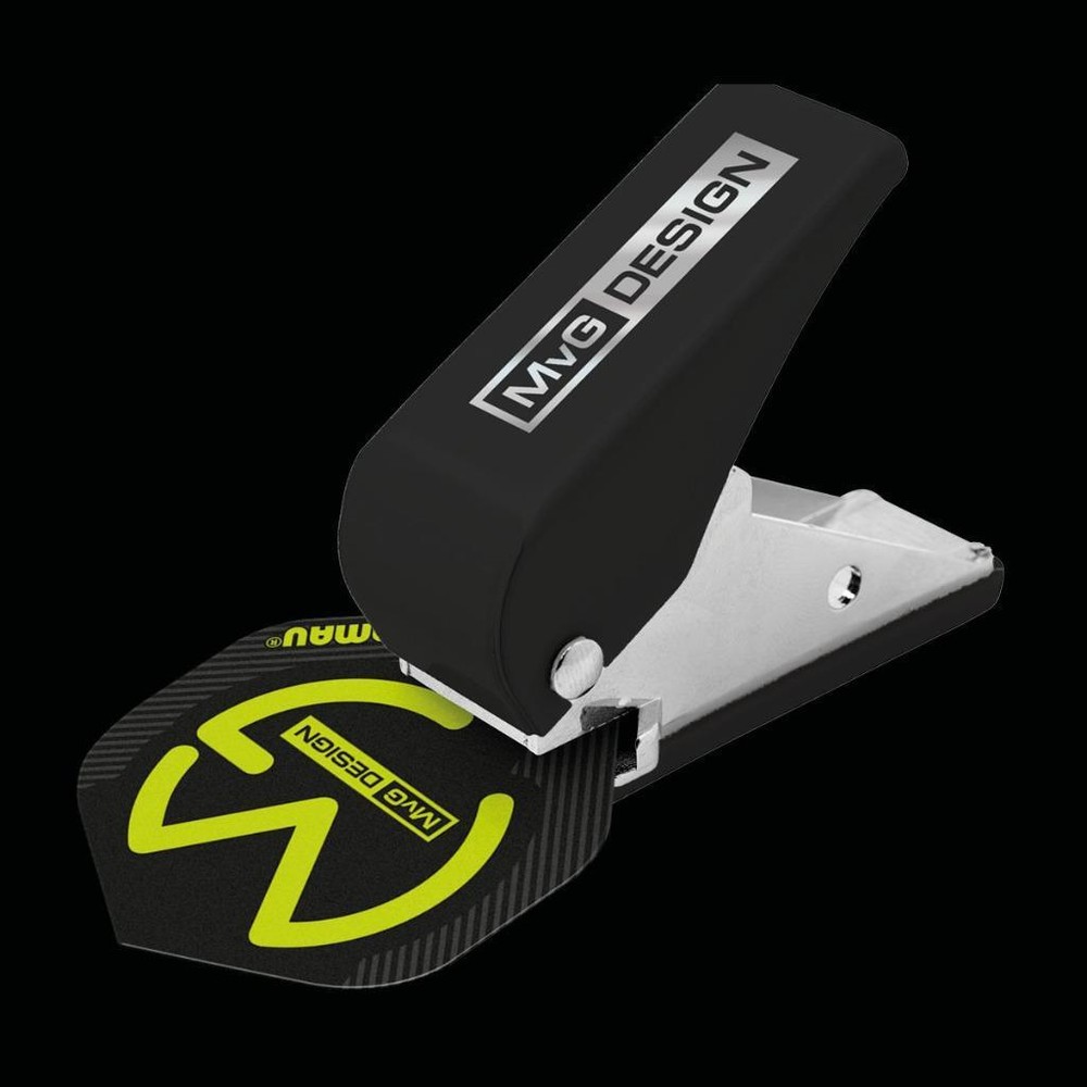 WINMAU MVG Michael van Gerwen Flight Punch 8130