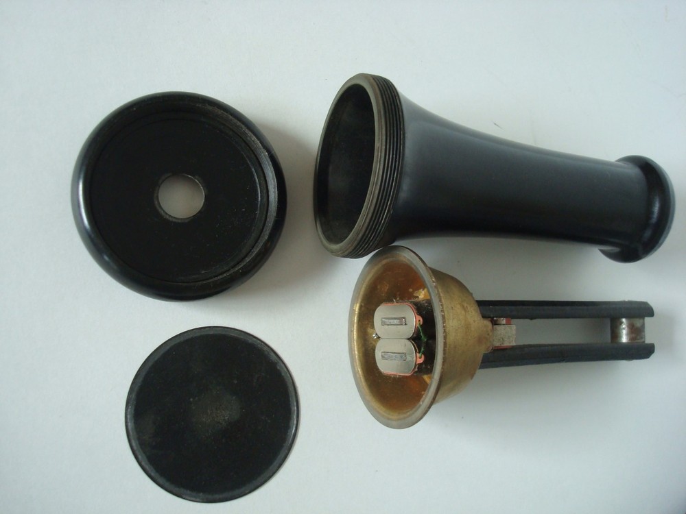 Kellogg candlestick telephone wood wall phone receiver