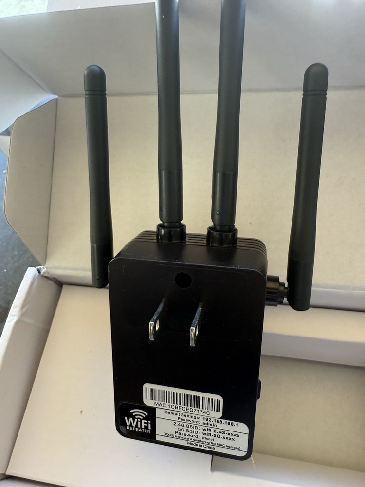 AOOEPU WiFi RangeExtender Signal Booster