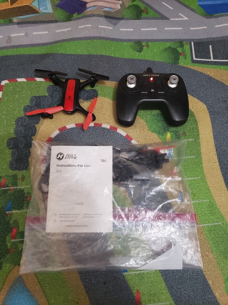 Holy Stone HS370 Red Mini Drone Quadcopter- Missing Some Accessories