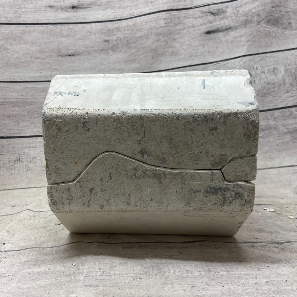 Alberta’s Ceramic Casting Mold Halloween House #887