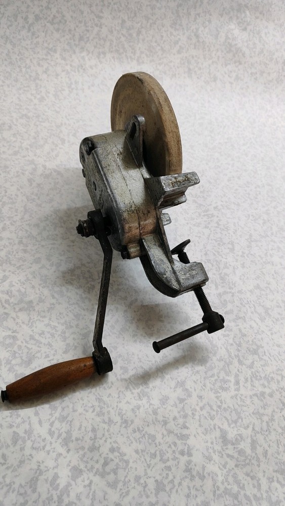 manual sharpening machine