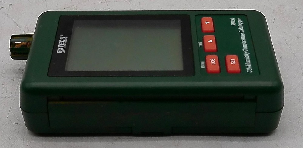 EXTECH SD800 CO2/HUMIDITY/TEMPERATURE DATALOGGER